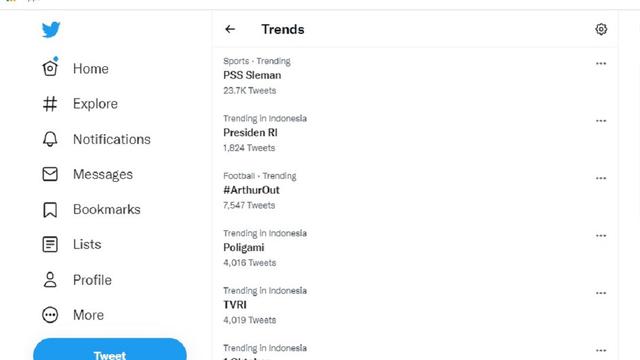 Tagar Arthur Out alias tuntutan untuk mengeluarkan Arthur Irawan dari PSS Sleman trending di Twitter pada Jumat (1/10/2021) sore WIB.