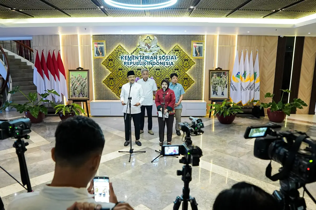 Menteri Sosial, Saifullah Yusuf