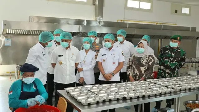 Ahmad Luthfi Tinjau SPPG Jebres, Dorong Percepatan Sertifikasi SLHS di Jawa Tengah