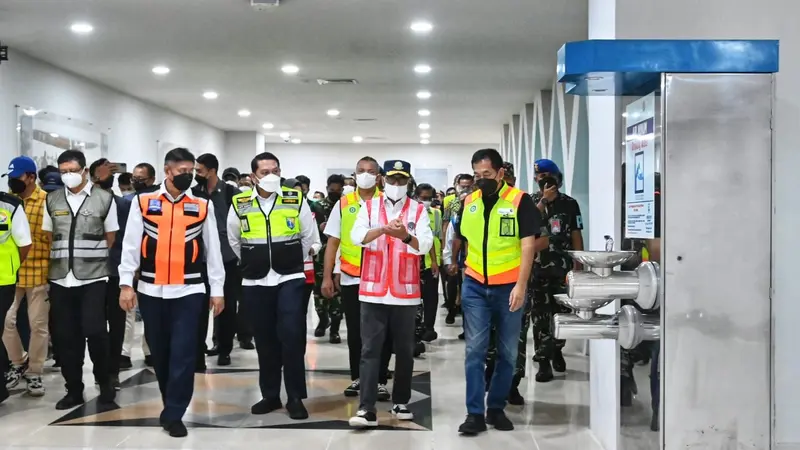 Menteri Perhubungan (Menhub) Budi Karya Sumadi melakukan tinjauan ke Terminal VVIP Halim Perdanakusuma, Sabtu (10/9/2033). (Dok Kemenhub)