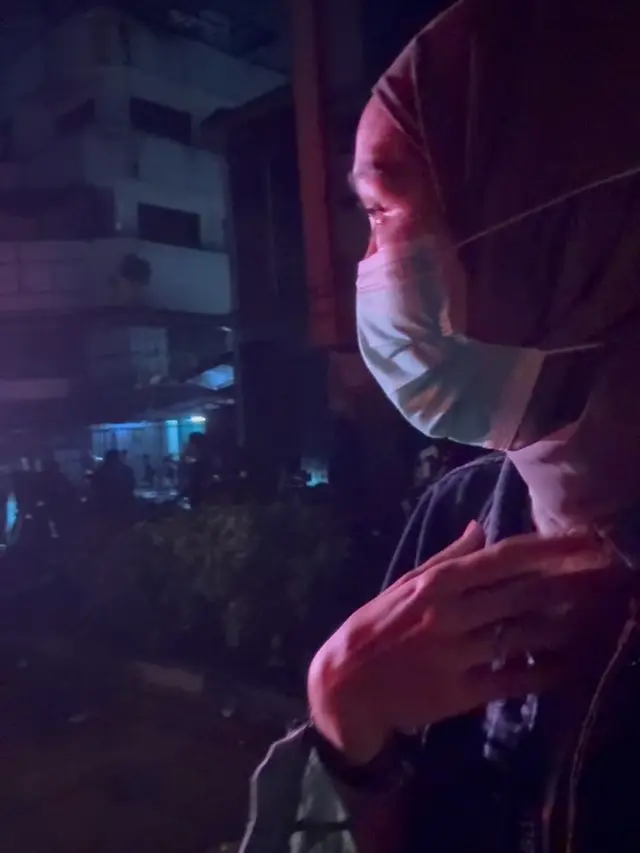 Potret Zaskia Adya Mecca Jadi Relawan Medis Aksi Demo di Jakarta