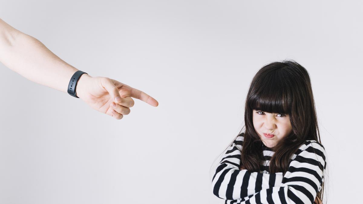 Bukan Dimarahi, Begini Cara Bijak Menyikapi Anak Saat Mereka Melakukan Kesalahan