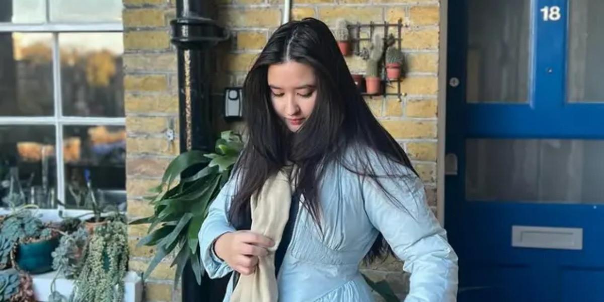 Potret Stephanie Poetri dengan Dress