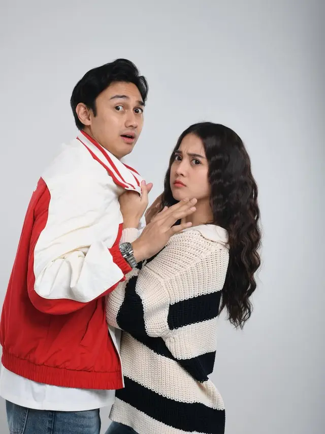 Caesar Hito dan Esta Pramanita