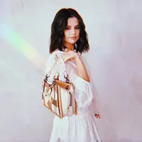 Selena Gomez kunjungi sekolahnya saat SMP (Instagram/selenagomez)