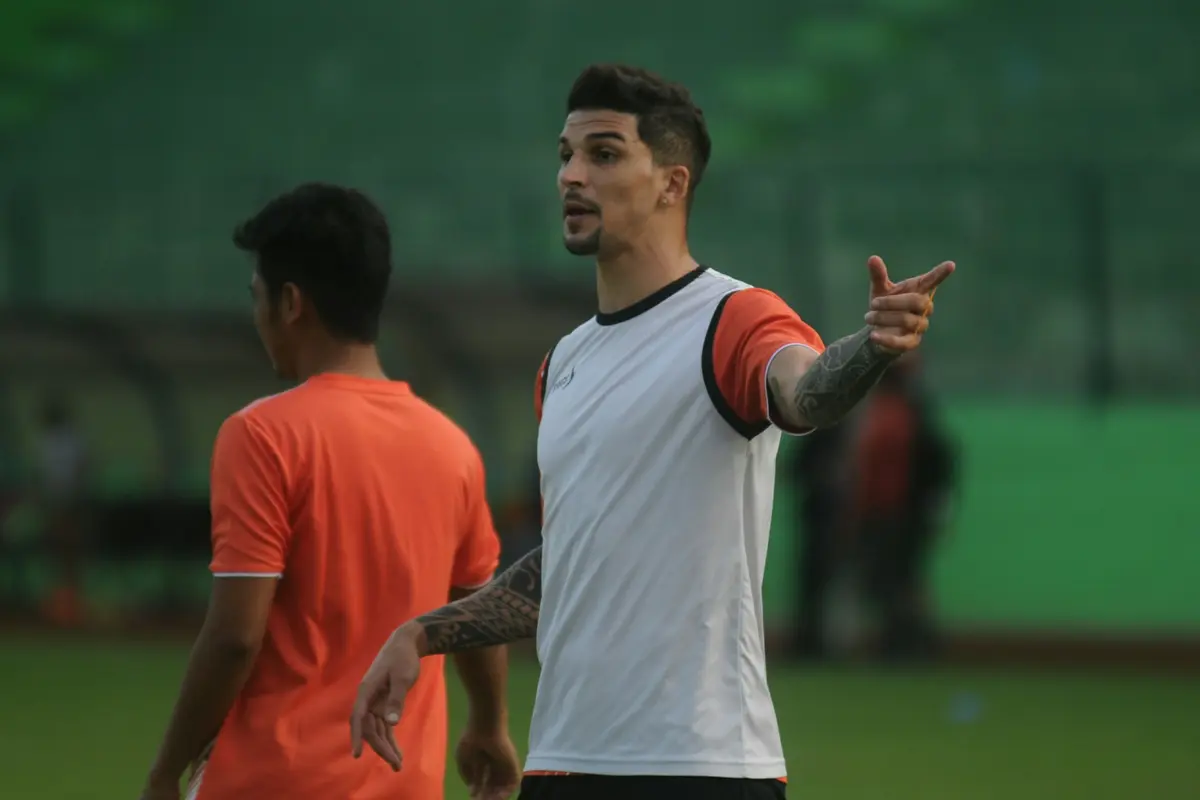 Pemain Arema FC, Arthur Cunha