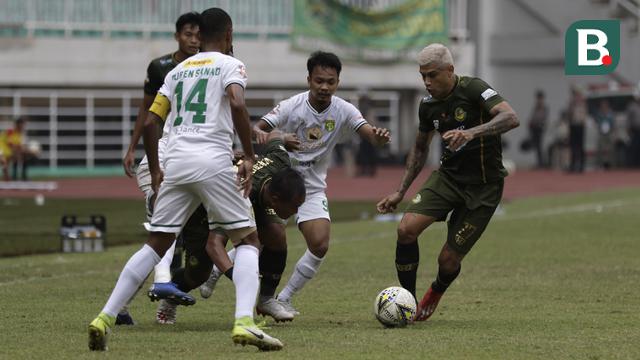 Tira Persikabo vs Persebaya Surabaya