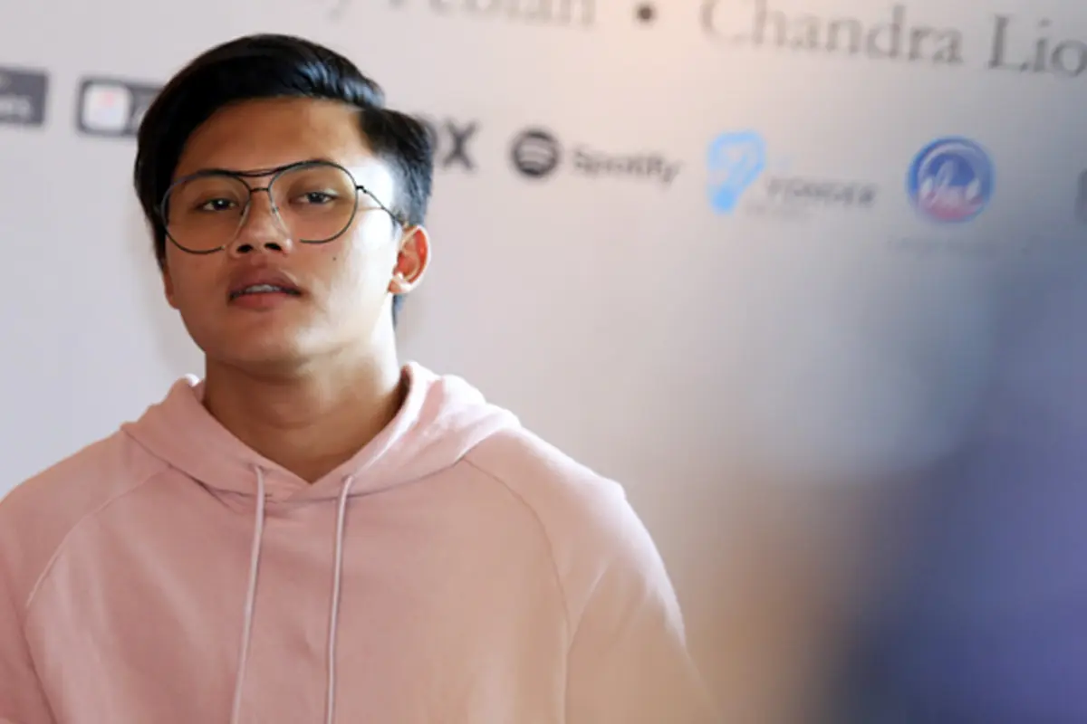 [Bintang] Rizky Febian
