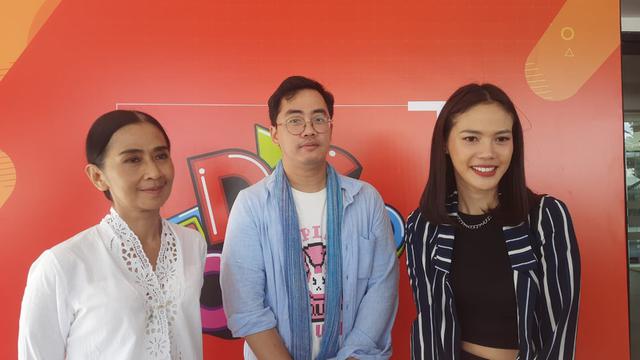 Dennis Adhiswara, Della Dartyan, dan Ayu Laksmi