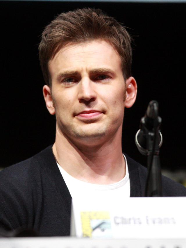 Chris Evans Buka Suara Usai Insiden Tak Sengaja Sebar Foto Mr P Showbiz Liputan6 Com