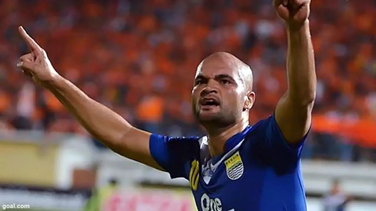 sergio_van_dijk_130217a.jpg