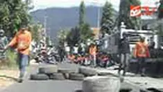 Pemkab Kuningan kembali menyegel sejumlah musala dan masjid milik jemaah Ahmadiyah di Desa Manis Lor, Kecamatan Jalaksana. 