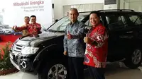PT Krama Yudha Tiga Berlian Motors saat meresmikan dealer ke-241 di Pekanbaru, Riau.