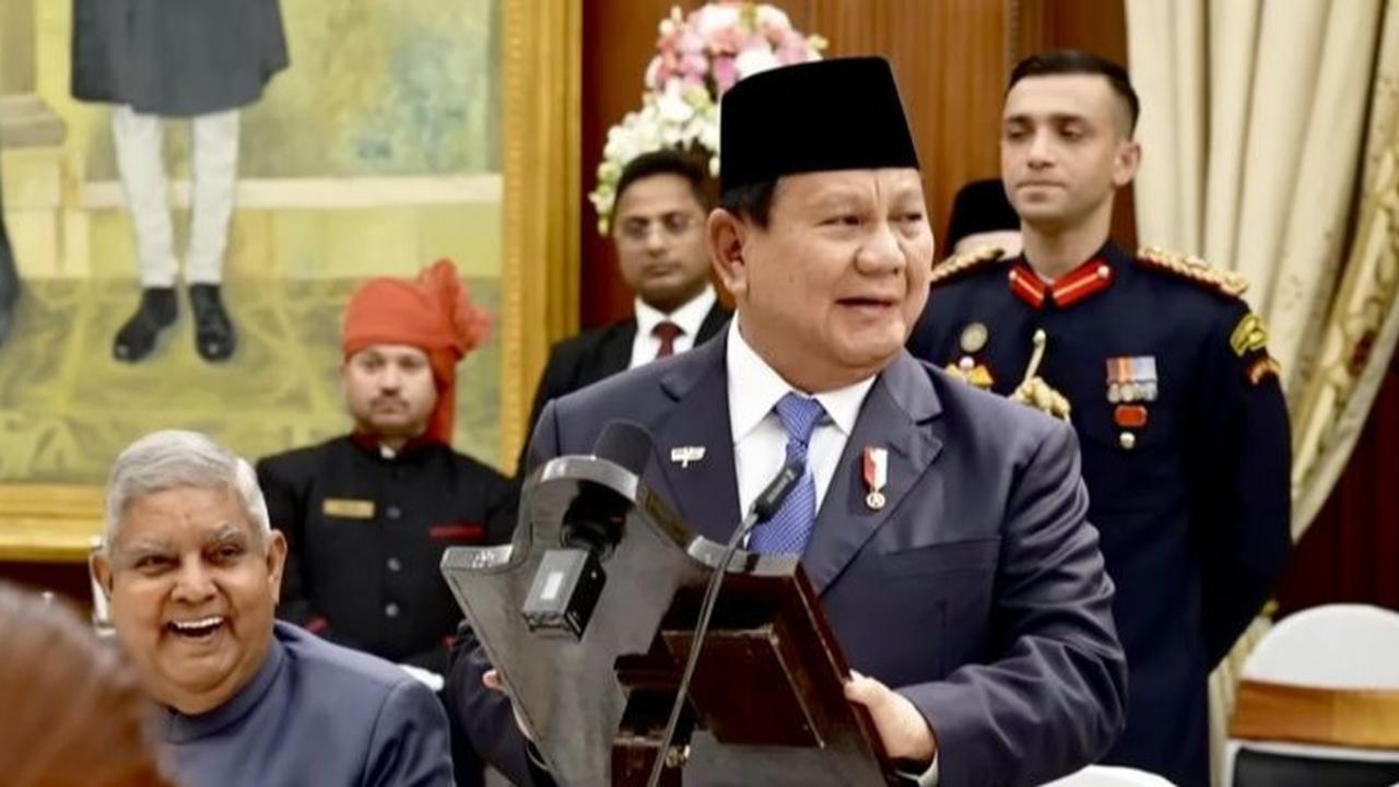 VIDEO: Pecah! Prabowo Bikin Satu Ruangan Tertawa Alasan Suka Joget "Saya Punya DNA India"