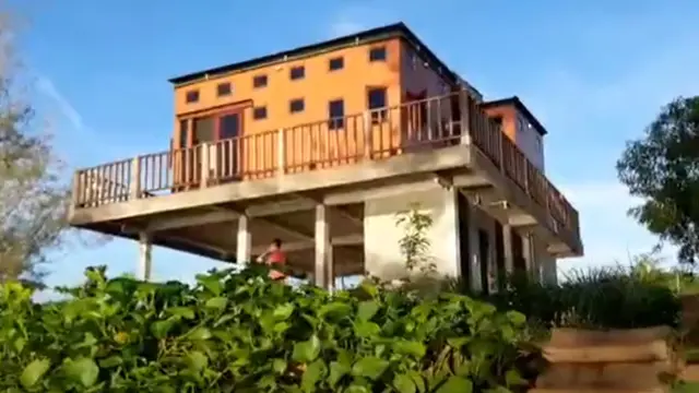 Rumah/vila Susi Pudjiastuti di Natuna