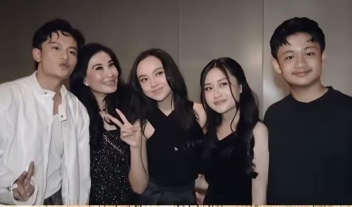 Randy Martin Suapi Kue Ultah ke Lyodra, Keduanya Ramai Diduga Pacaran