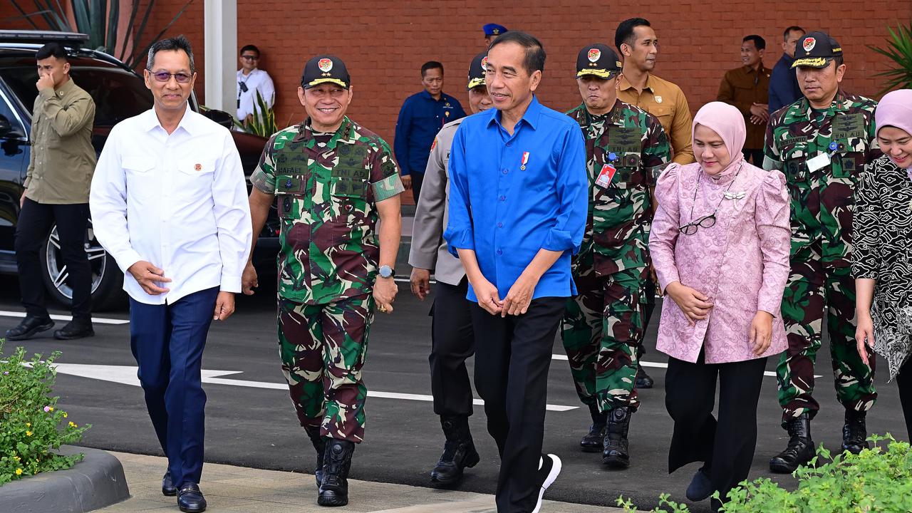 Jokowi Resmikan 4 Seksi Jalan Tol Sigli-Banda Aceh, Telan Biaya Rp13,5 Triliun