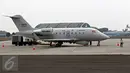 Pesawat Boeing MSA N614BA bersiap sebelum uji terbang di Lanud Halim Perdanakusuma, Jakarta, Rabu (4/11). Uji terbang dengan pesawat Boeing MSA N614BA tersebut dilakukan untuk mengawasi perairan Indonesia. (Liputan6.com/Immanuel Antonius)