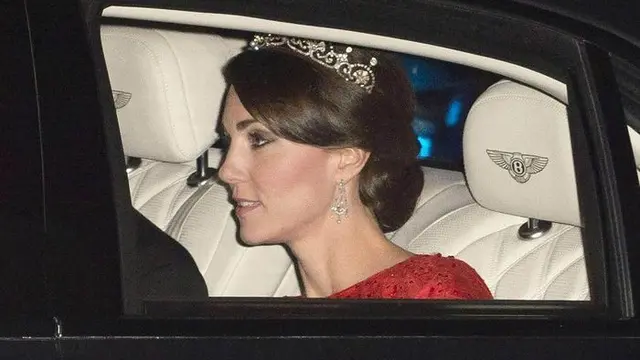 . Mahkota tidak digunakan setiap hari/dok. Shutterstock