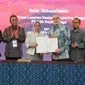 Direktur Jenderal EBTKE Dadan Kusdiana menyaksikan penandatanganan MoU ‘Join Study co-firing of 60% Green Amonia at SCR-equipped USC Power Plant of Jawa 9&10”, antara Direktur Utama PT Prima Layanan Nasional Enjiniring (PLNE) Chairani Rachmatullah dengan Presiden Direktur PT Indo Raya Tenaga (IRT) Peter Wijaya di BNDCC, Nusa Dua, Bali, Senin (14/11).