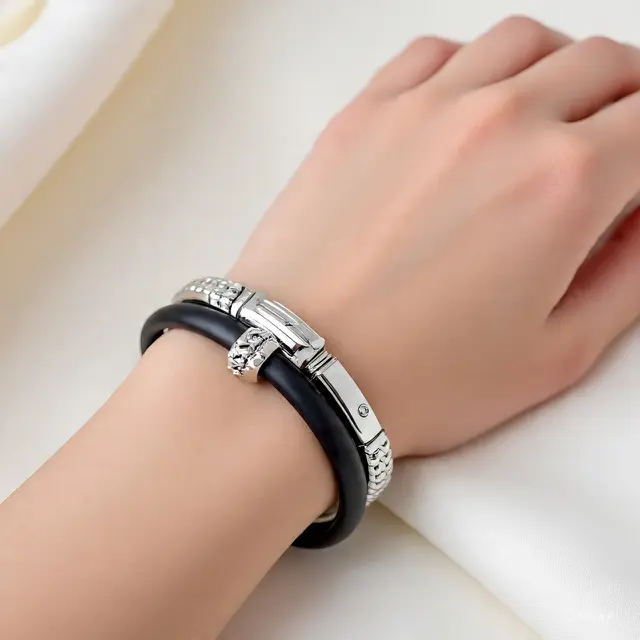 Model Gelang Tangan Perak Wanita