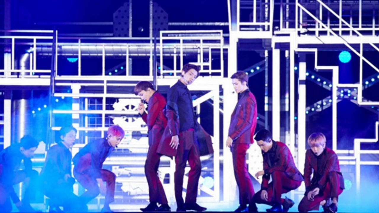 Tampil Pertama Kali di Jepang, EXO Curi Perhatian Penonton
