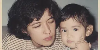 Raisa Andriana jadi artis yang turut merayakan Hari Anak Nasional yang jatuh para hari ini, Jumat 23 Juli 2021. (Instagram @riaallan2388)