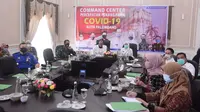 Wako-Wawako Palembang mengikuti video conference bersama Mendagri Tito Karnavian, untuk tahapan persiapan menuju New Normal (Dok. Humas Kominfo Palembang / Nefri Inge)