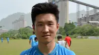 Semen Padang memberi kesempatan pada Ko Jae-sung, pemain asal Korsel, untuk membuktikan kemampuan hingga 20 Februari 2017. (Bola.com/Arya Sikumbang)
