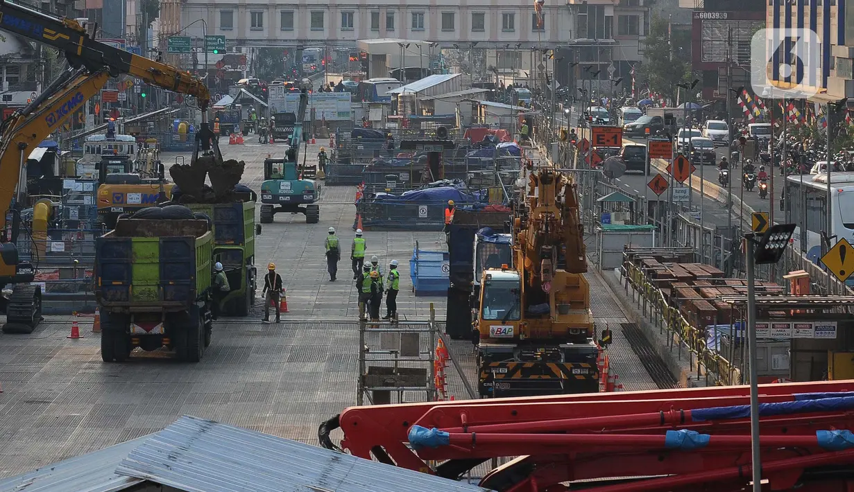 Fase 2 terdiri dari dua tahap, yaitu fase 2A dan fase 2B. Fase 2A terdiri dari tujuh stasiun bawah tanah (Thamrin, Monas, Harmoni, Sawah Besar, Mangga Besar, Glodok, dan Kota) dengan total panjang jalur sekitar 5,8 kilometer. (merdeka.com/Imam Buhori)