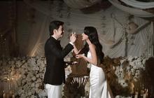 Berkonsep Intimate Wedding, 5 Potret Detail Resepsi Pernikahan Angga Yunanda dan Shenina Cinnamon