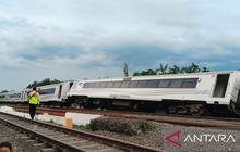 Fakta Unik: 2 Gerbong Terakhir Kereta Anjlok di Bekasi, Penanganan Masih Berlangsung