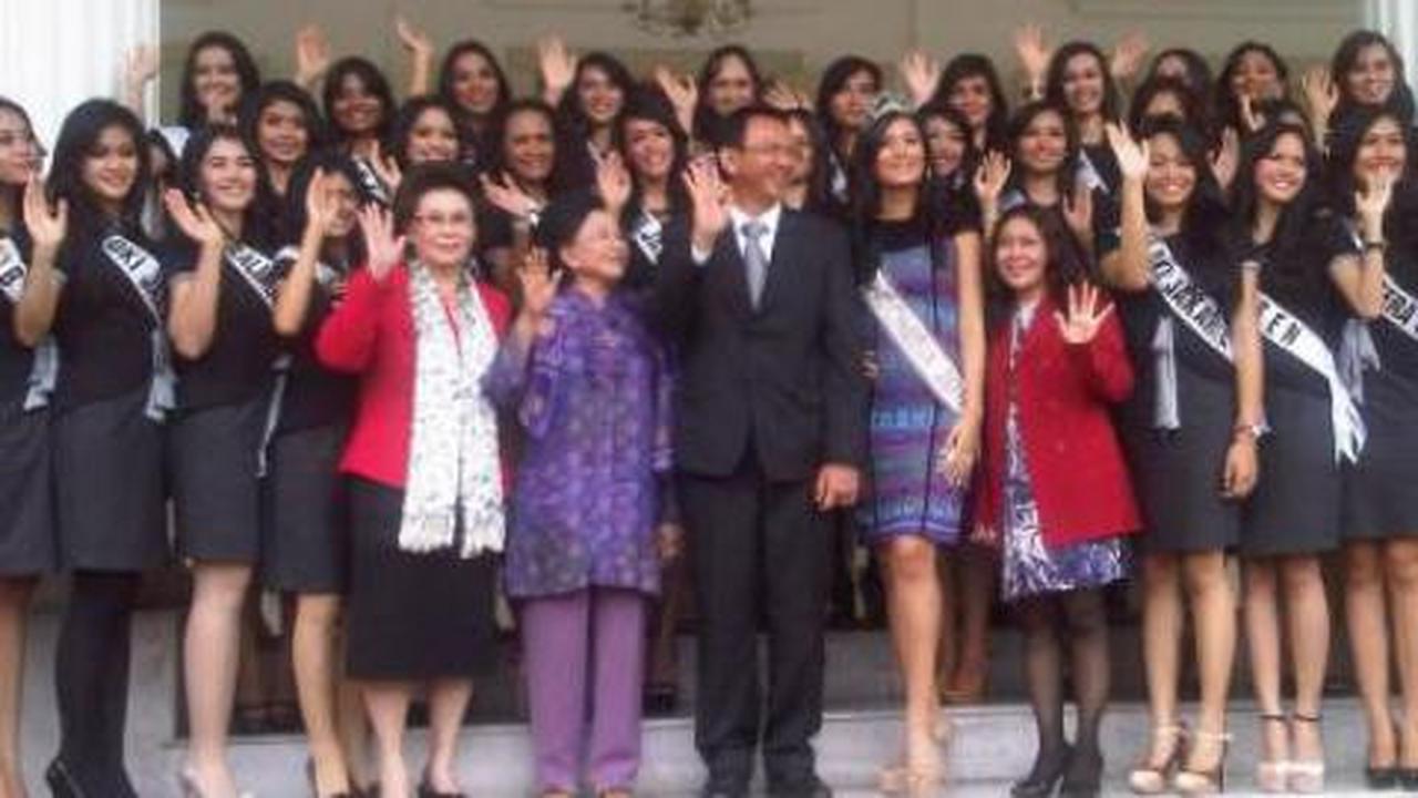 Kisah Ahok dan 38 wanita cantik di Balai Kota