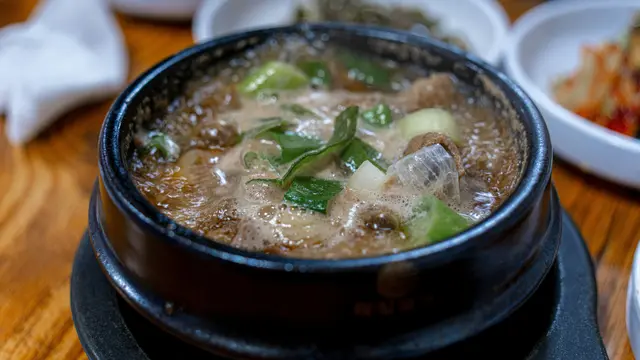 Samgyetang