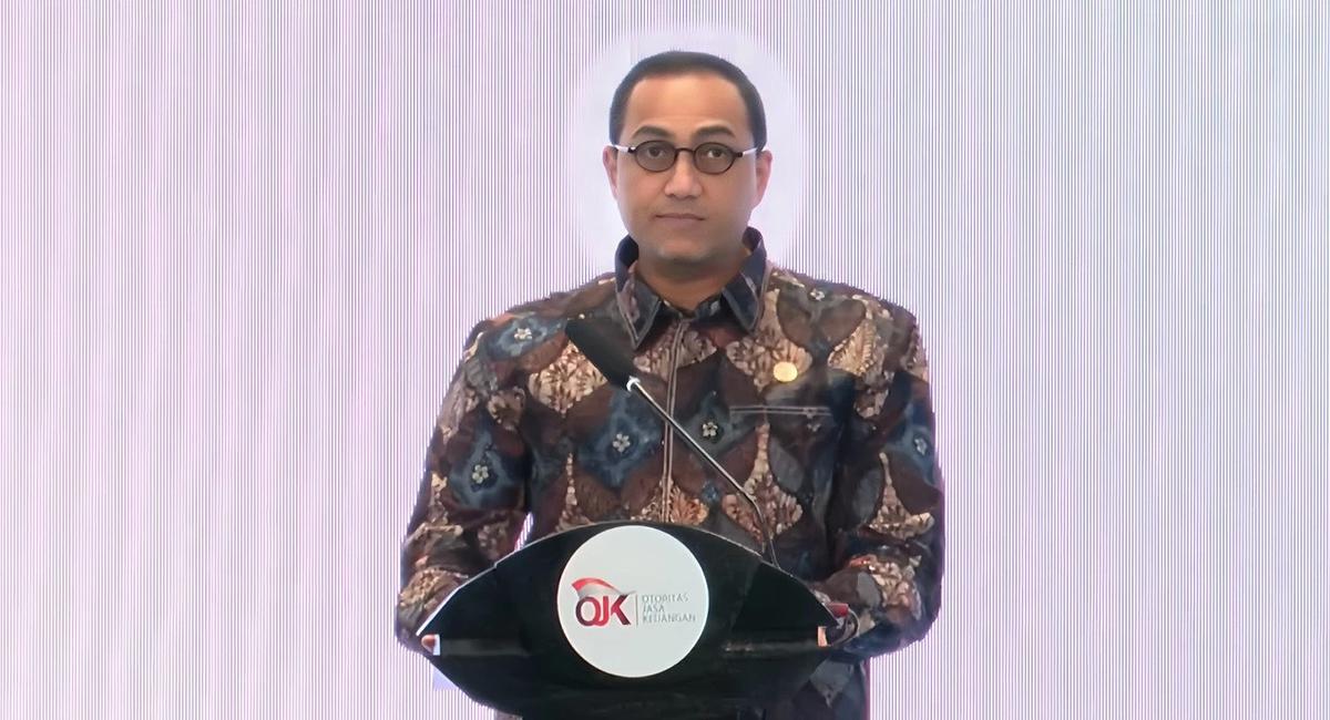 Kepala Eksekutif Pengawas Pasar Modal, Keuangan Derivatif dan Bursa Karbon OJK Hasan Fawzi