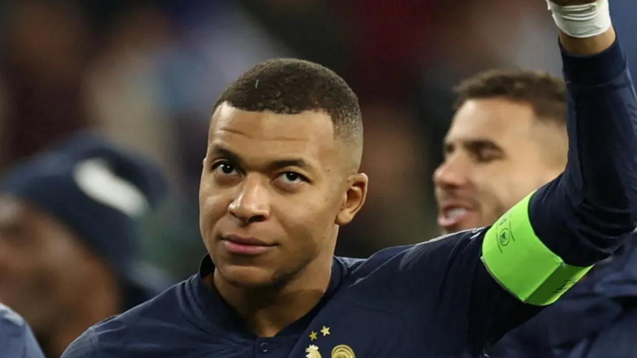 FOTO: Habis-habisan Gibraltar Babak Belur Dibantai Prancis 14-0 di Kualifikasi Euro 2024