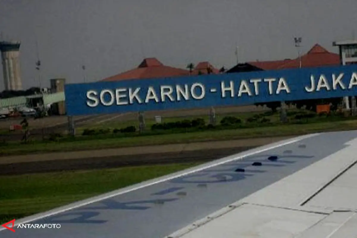 bandara-soeta-130617b.jpg