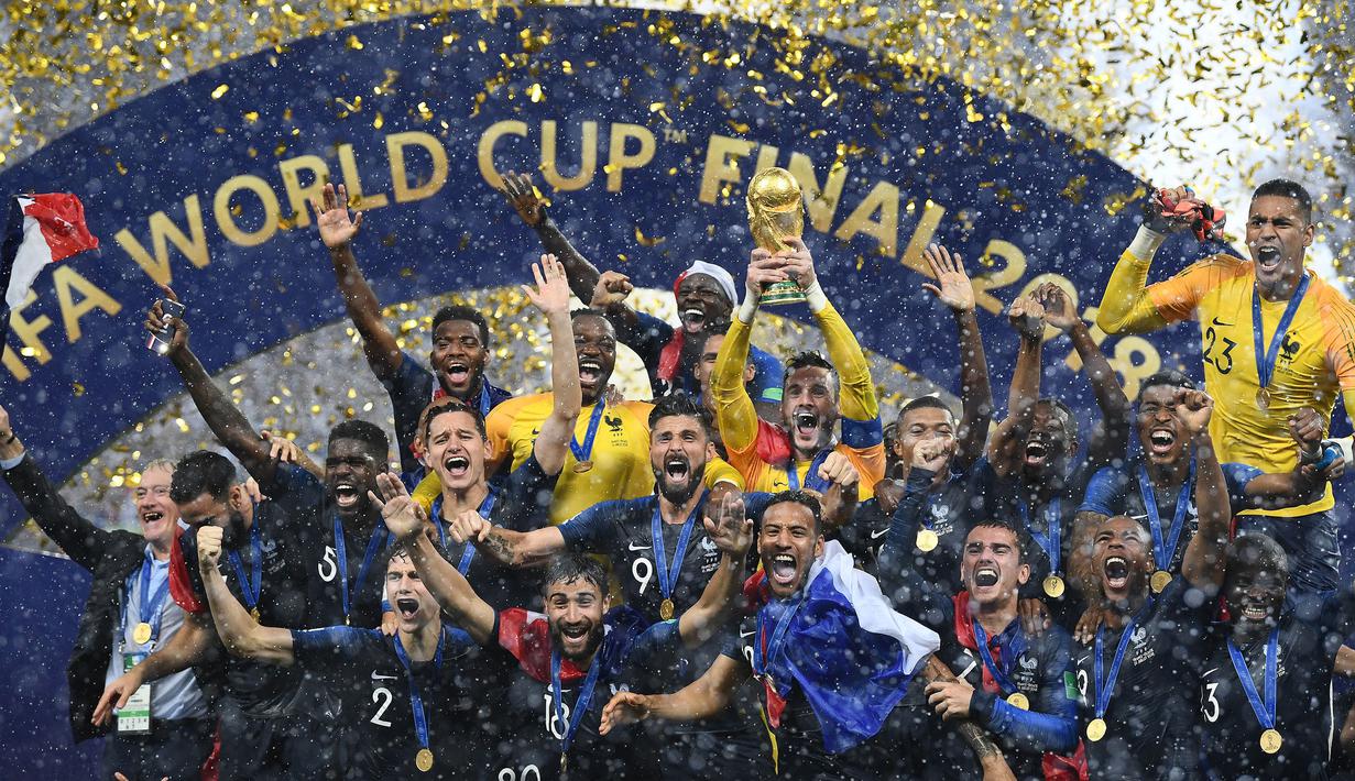 Sayangnya, skor 4-2 untuk kemanangan Prancis tak berubah hingga wasit meniup peluit panjang tanda akhir pertandingan. Gelar ini menjadi yang kedua bagi Prancis setelah Piala Dunia 1998. (AFP/Franck Fife)