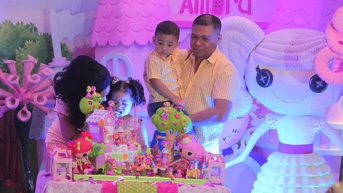 [Bintang] Amora Lemos Ultah ke-4