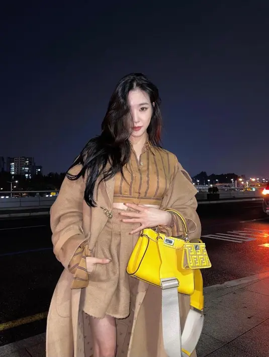 Semangat Fendi juga terpancar dari empat pilihan warna menarik untuk koleksi kapsul ini. (Foto: Fendi)