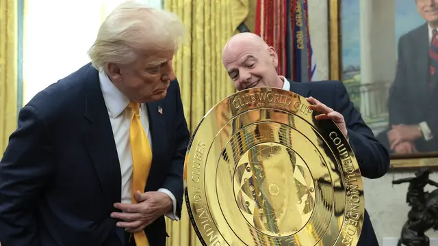 Gianni Infantino dan Donald Trump