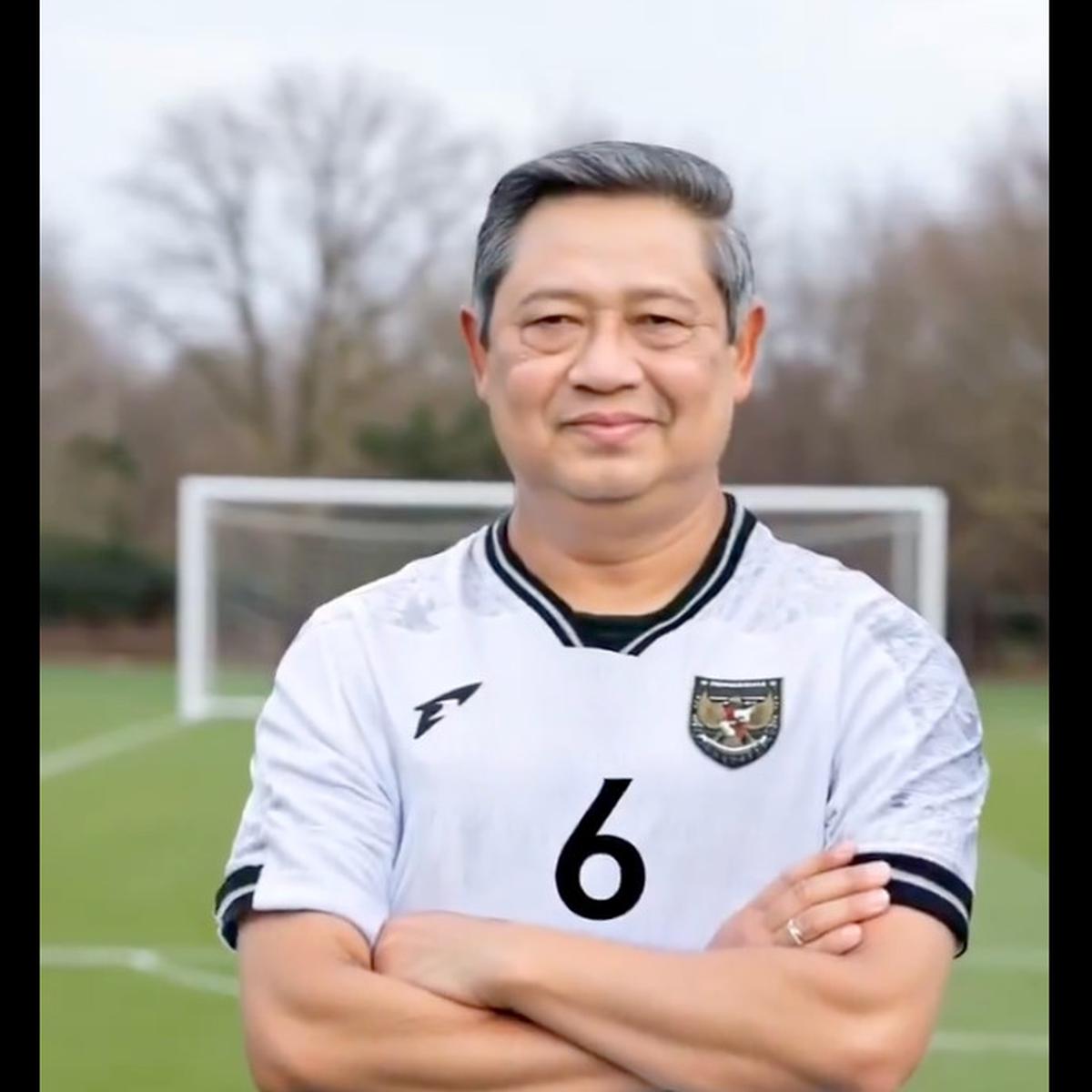Penampakan Para Mantan Presiden Indonesia Pakai Jersey Timnas versi AI, Siapa Paling Keren?
