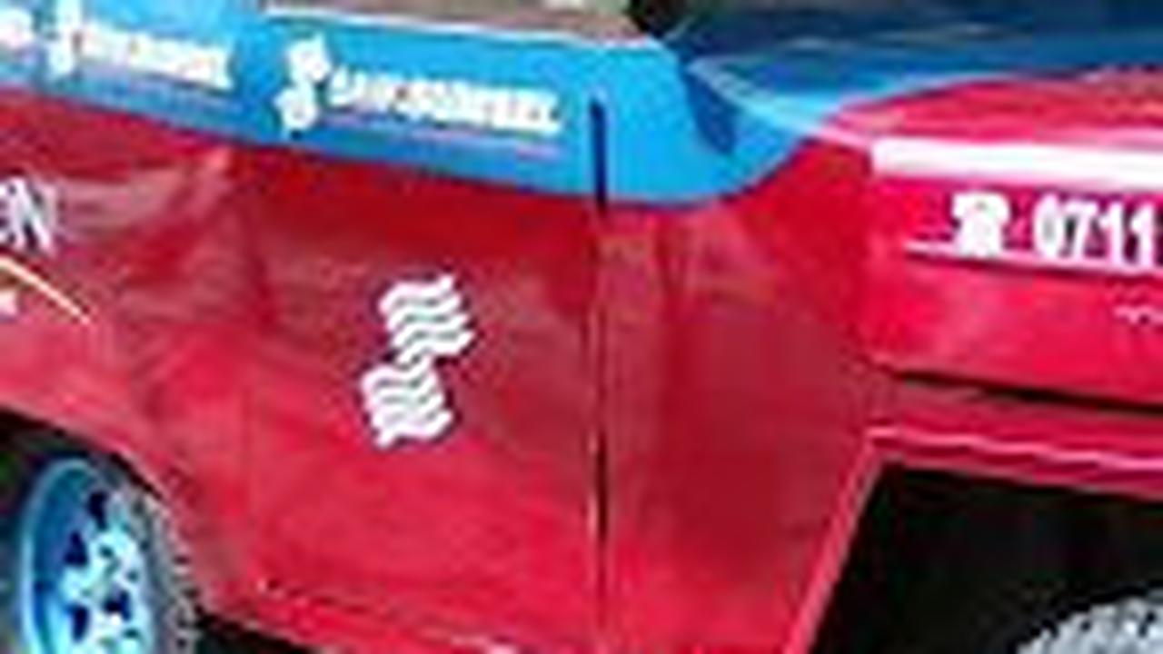 Keberadaannya Kini Tinggal Kenangan, Ini Fakta Menarik Mobil Ketek Andalan Warga Palembang
