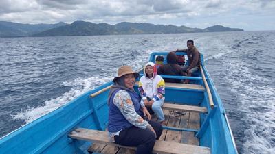 Dedikasi Mantri BRI Buka Akses Keuangan di Pulau Seram