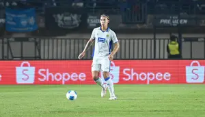Alasan Persib Bandung Pinjamkan Dion Markx