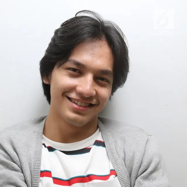 Jefri Nichol Potong Rambut Demi Film Dear Nathan Hello Salma Entertainment Fimela Com