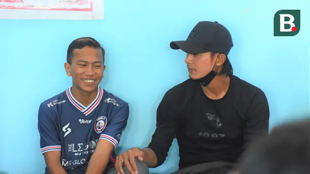 Ahmad Alfarizi dan Aremania