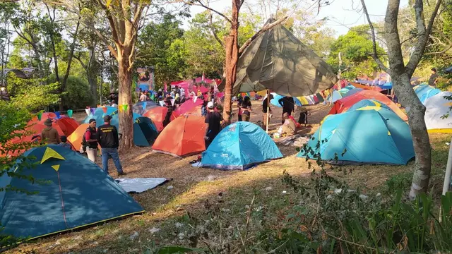 Pendaki Nafas Tua Indonesia Imbau Pendaki Gunung Tak Buang Puntung ...