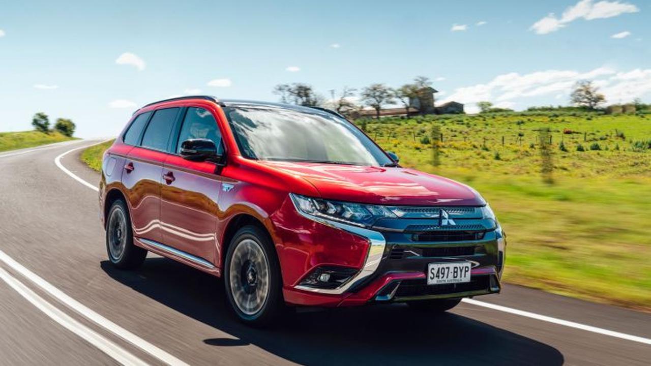 Mitsubishi Berikan Penyegaran Untuk Outlander PHEV (Carscoops)