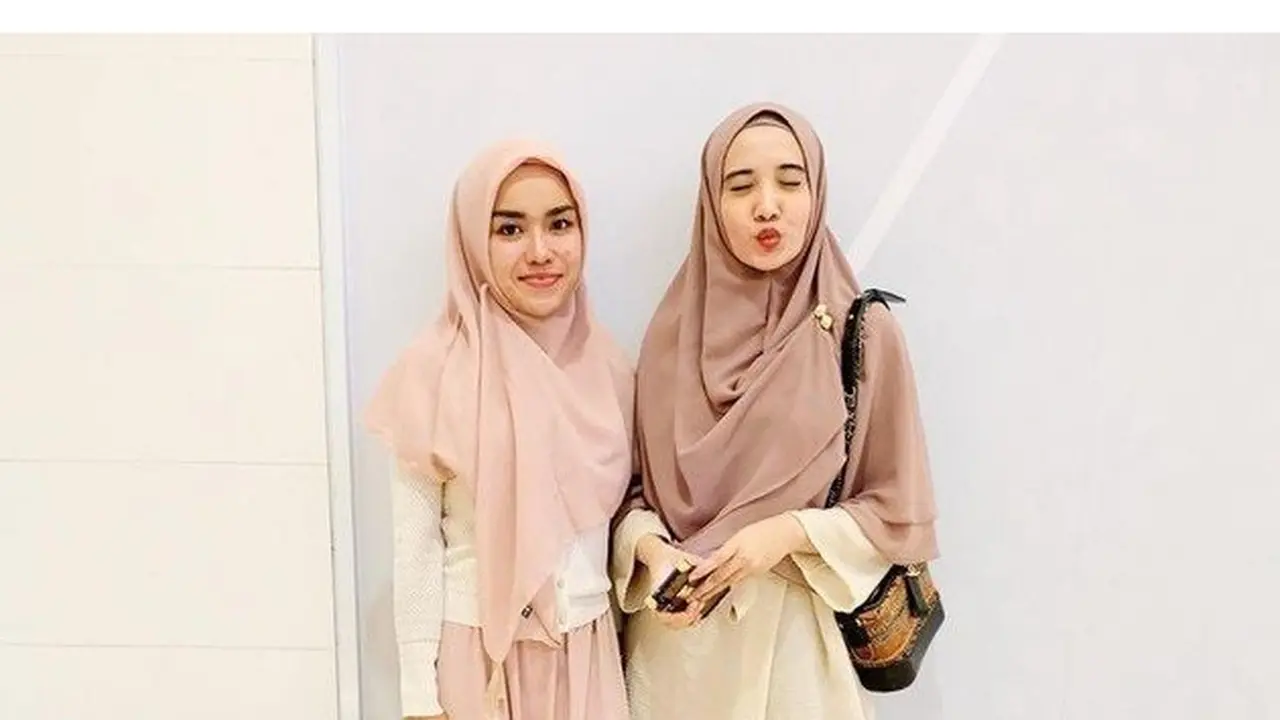Momen Kedekatan Medina Zein dan Zaskia Sungkar